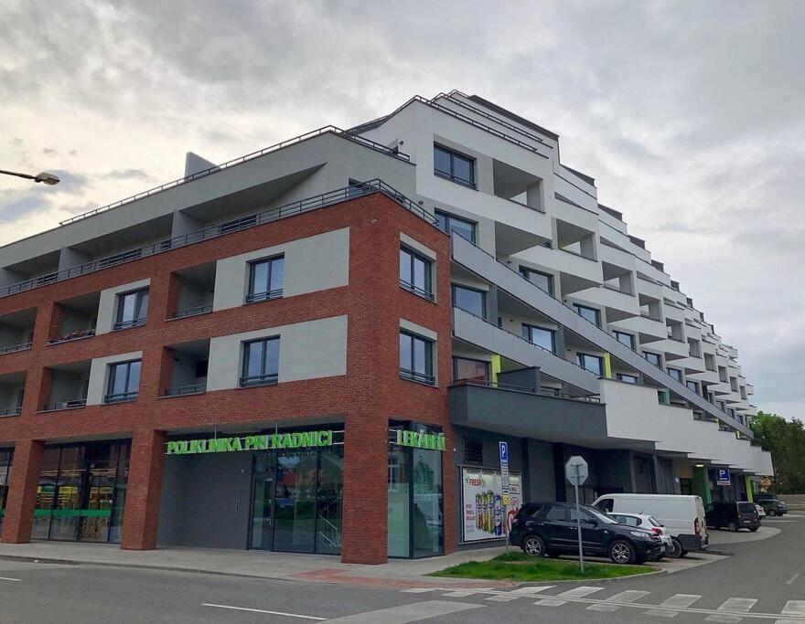 Appartamento Apartman Soul 200 M Do Centra S Private Parking Free Košice Esterno foto